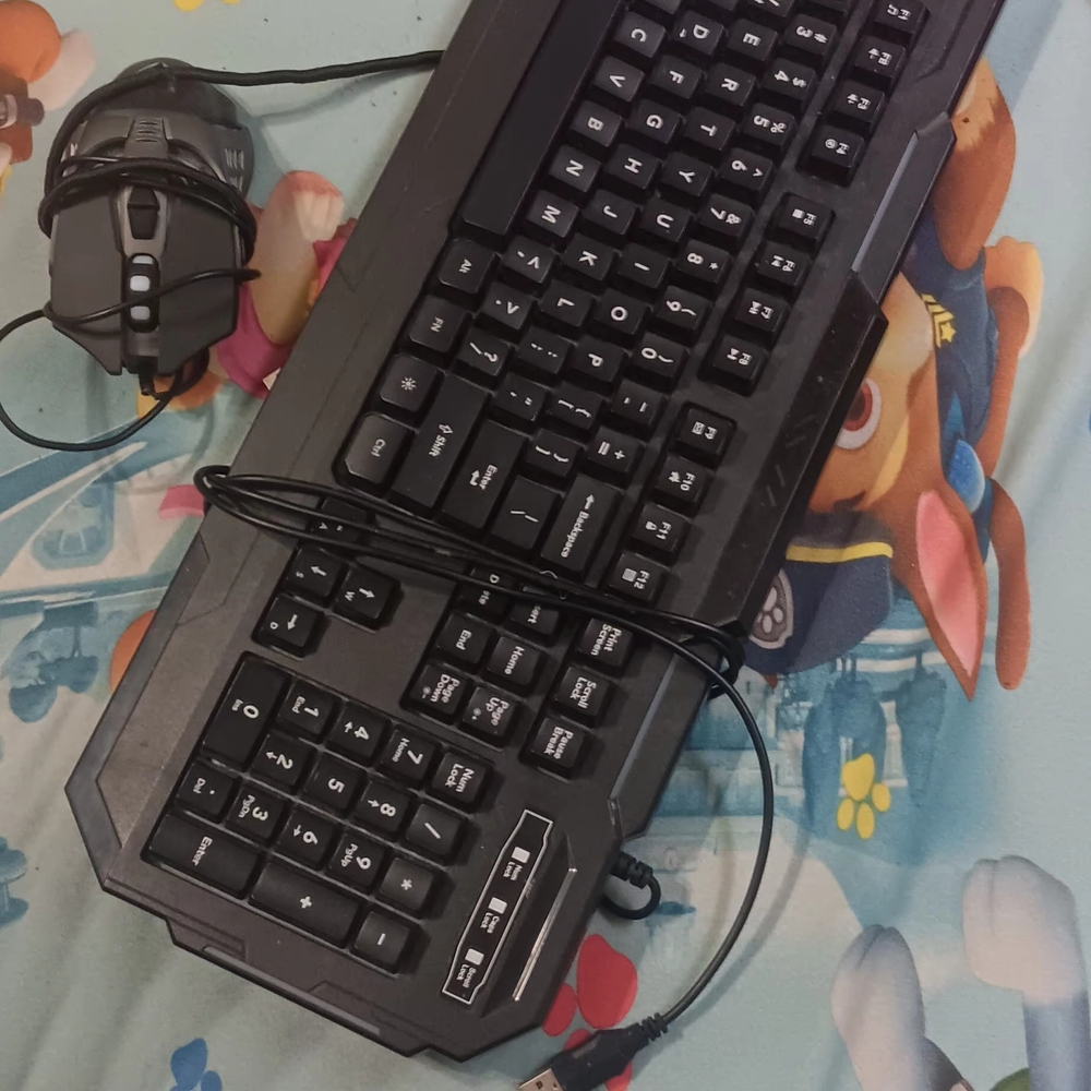 Black Gaming Keyboard and Mouse Set